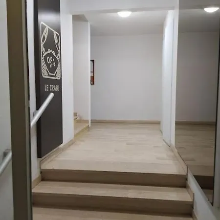 Joli Appartement Avec Grande Et Belle Terrasse, Au Pied De La Plage Du Grazel! Gruissan Exterior photo