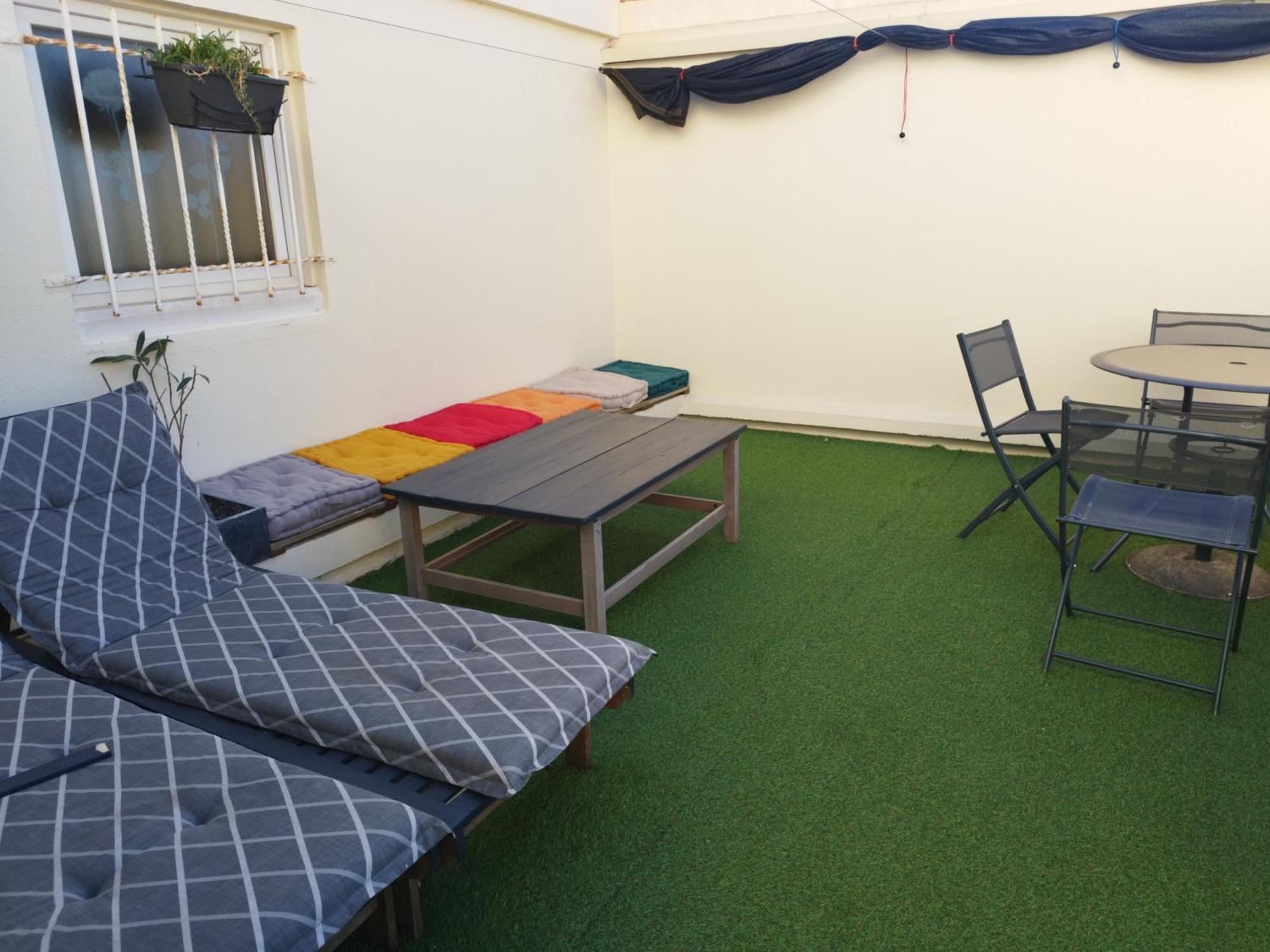 Joli Avec Grande Et Belle Terrasse, Au Pied De La Du Grazel! Apartment